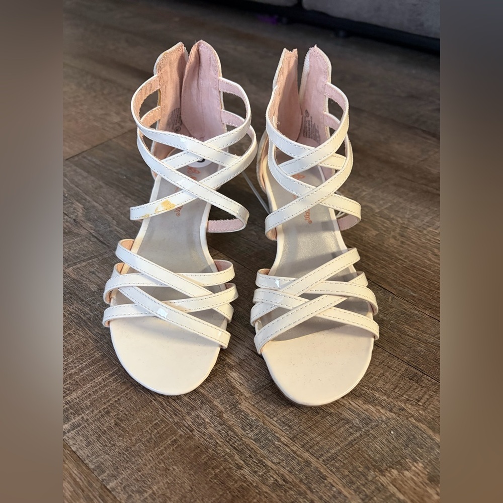 🌸 $10 SALE 🌸 Self Esteem Girls White Strappy Dress Sandals